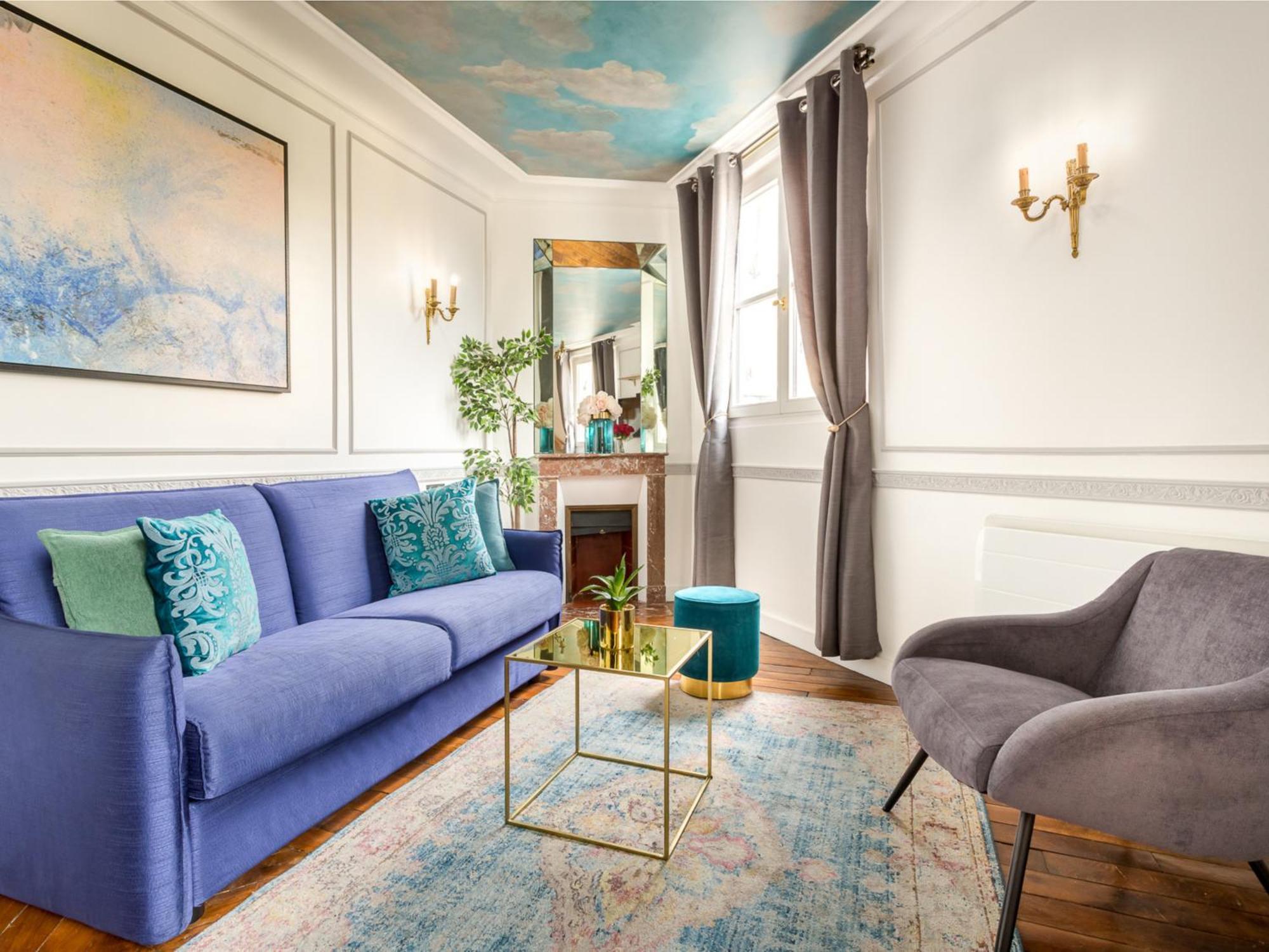 Luxury 2 Bedroom Duplex - Beautiful Monument View *